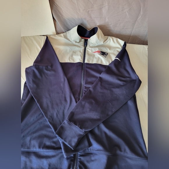 NWOT Patriots Nike Blue and Gray Sport  Jacket ,size XL - Picture 4 of 7